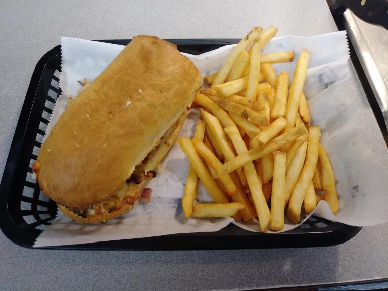 Picnic's Pizza & Grille Village of Arcanum